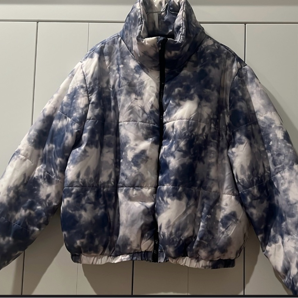 Tie-Dye Puffer Jacket